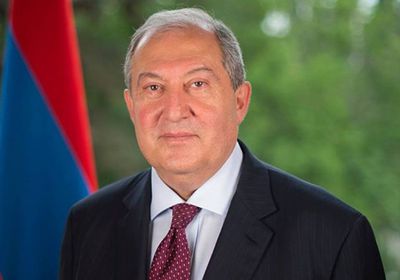 بعد شهر من تعيينه.. إقالة مدير الأمن القومي الأرميني