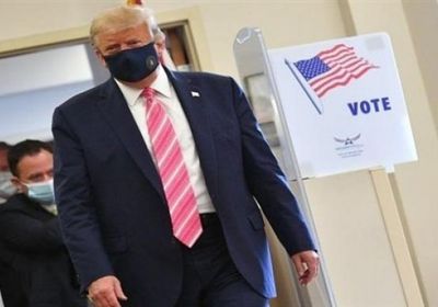 سناتور أمريكي يحذر ترامب من الاستسلام