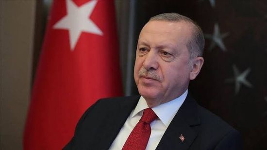 إعلامي سعودي: استقالة صهر أردوغان بداية لانهيار نظامه