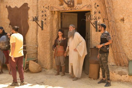 بعد "نمرة 2".. سينتيا خليفة تشارك في "وادي الجن"