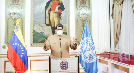 مادورو يشيد بتجربة اللقاح الروسي