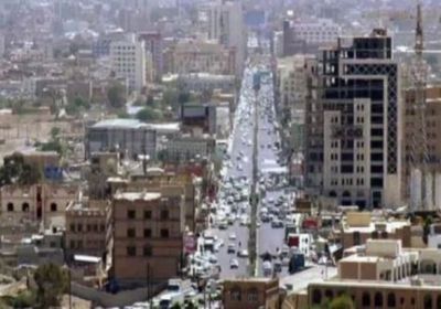 مليشيا الحوثي تغلق أكبر بنوك صنعاء