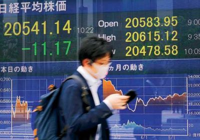  مخاوف المستثمرين من ارتفاع حالات الإصابة بكورونا تهبط ببورصة طوكيو
