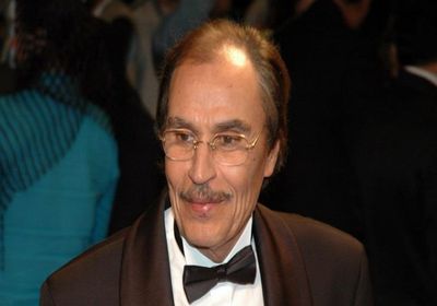 أول تعليق لـ عزت العلايلي بعد تكريمه بمهرجان الإسكندرية السينمائي 