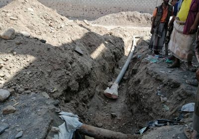 إعادة تخطيط مشروع أنابيب المياه بردفان