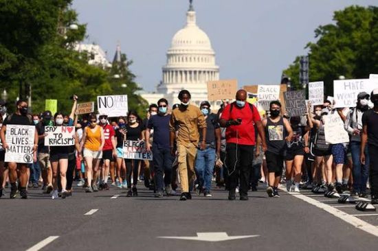  توقعات بتخطي عدد المحتجين من أنصار ترامب مئات الآلاف &lrm;