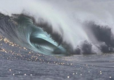 تحذيرات من تشكل حالة مدارية واضطراب سواحل الجنوب