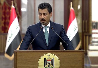 بعد هروب قتلة الهاشمي.. صحفي يُوجه تساؤلاً للمتحدث باسم الكاظمي