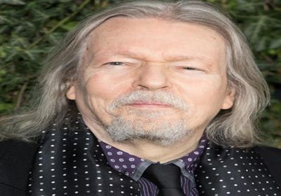 مهرجان القاهرة السينمائي يكرم كريستوفر هامبتون في دورته الـ 42