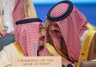  ملك البحرين يهنئ العاهل السعودي بمناسبة الذكرى السادسة لتوليه مقاليد الحكم