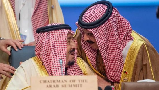  ملك البحرين يهنئ العاهل السعودي بمناسبة الذكرى السادسة لتوليه مقاليد الحكم