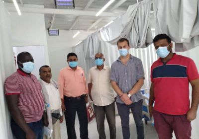 وفد "الدولية للهجرة" يتفقد أقسام مستشفى ابن خلدون بلحج