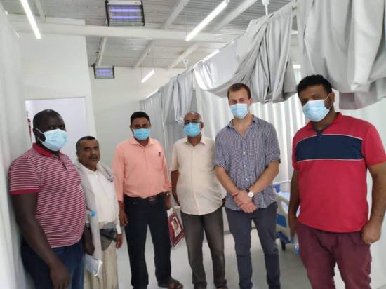 وفد "الدولية للهجرة" يتفقد أقسام مستشفى ابن خلدون بلحج