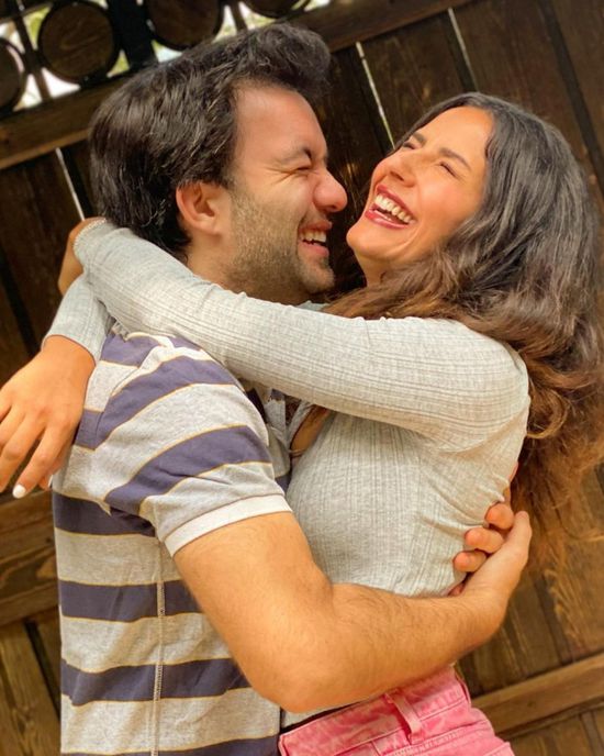 شريف رمزي يحتفل بعيد ميلاد زوجته ريهام أيمن (صور)