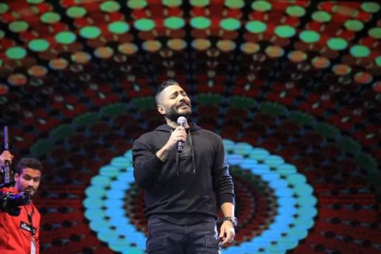 أول ظهور لـ تامر حسني وبسمة بوسيل بعد صلحهما (صور)