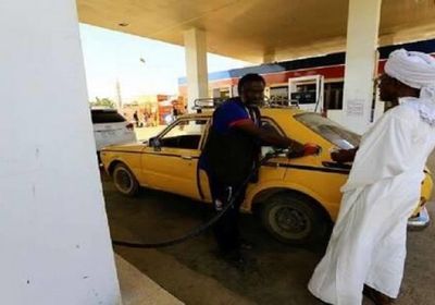 السودان يخفض أسعار البنزين والديزل للمستهلكين