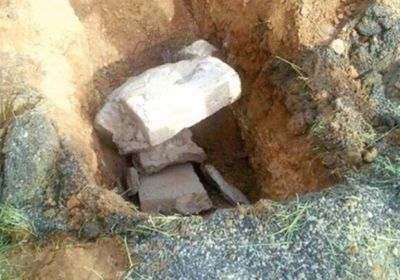 عصابة إخوانية تردم بئرًا لتعطيش قرى في تعز