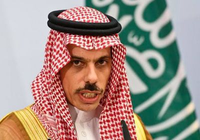 وزير خارجية السعودية يهنئ الملك سلمان وولي عهده بنجاح قمة العشرين