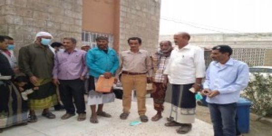 "الكشف والفحوصات مجانًا".. بطاقات صحية لمعلمي حالمين  