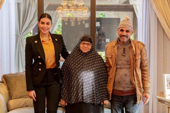 الجمهور يشيد بــ ياسمين صبري بعد مقابلتها مع "سيدة المطر"