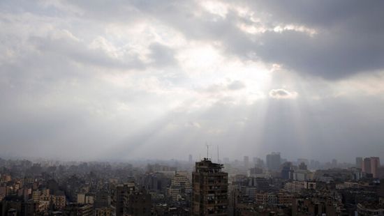 مصر تستقبل موجة من الطقس السيء في معظم المحافظات حتى الجمعة