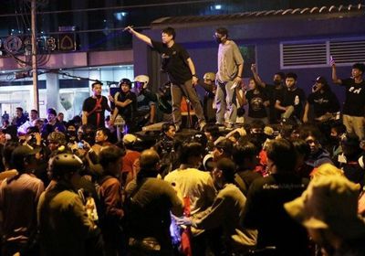 تظاهرات في تايلاند تطالب بالتخلي عن ثروة الملك