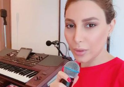 يارا تغني أشهر أغاني الشحرورة في ذكرى رحيل صباح (فيديو)