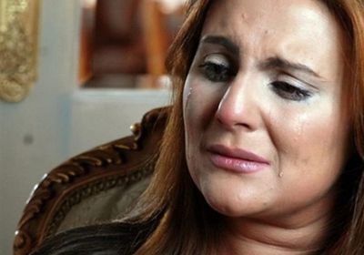 رانيا محمود ياسين تطلب من جمهورها الدعاء لها