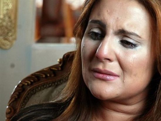 رانيا محمود ياسين تطلب من جمهورها الدعاء لها