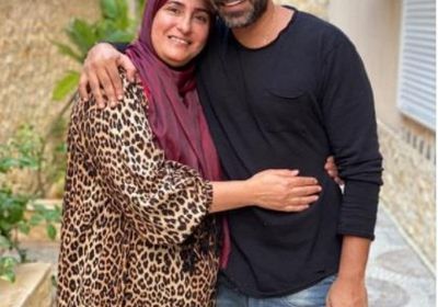 أحمد فهمي يهنئ والدته بعيد ميلادها