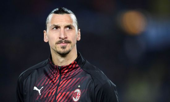 مدرب السويد يجتمع بإبراهيموفيتش لمناقشة عودته للمنتخب