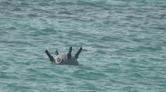 "المليشيا تهدد أمن الملاحة".. التحالف العربي يدمر لغمين بحريين حوثيين
