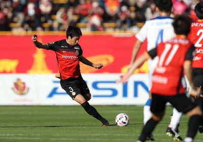 ناجويا جرامبوس يهدر نقطتين أمام أويتا ترينيتا في الدوري الياباني