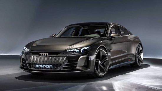 أودي سبورت تعلن سيارتها الجديدة Audi e-tron FE07