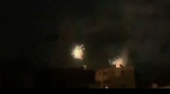 بالألعاب النارية.. احتفالات مُبهرة بعيد الاستقلال في العاصمة (فيديو)