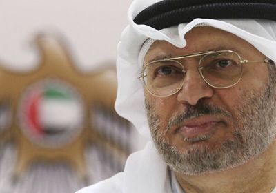 قرقاش: حكمة القيادة كانت أقوى من التحديات.. والإمارات أصبحت على طريق الازدهار