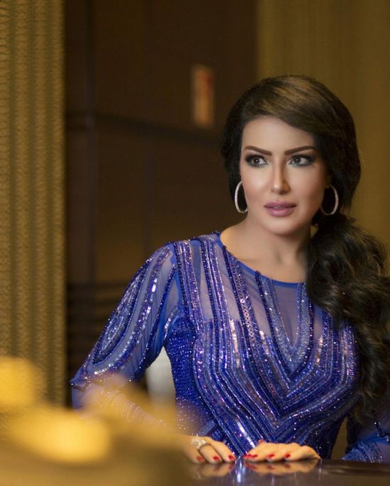 بالصور.. سمية الخشاب أنيقة في جلسة تصوير جديدة