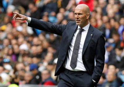 تقرير: شبح الإقالة يهدد زيدان.. وبيريز يحدد البديل