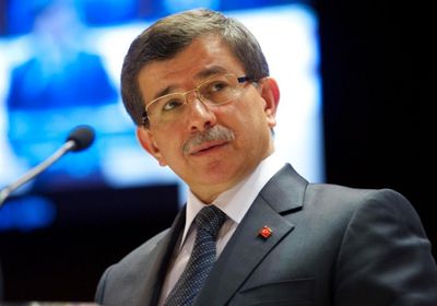 أوغلو يتهم أردوغان بخيانة تركيا والولاء لقطر