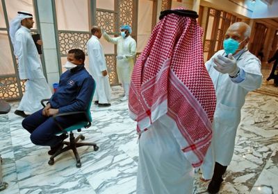 الكويت تُسجل حالتي وفاة و314 إصابة جديدة بكورونا
