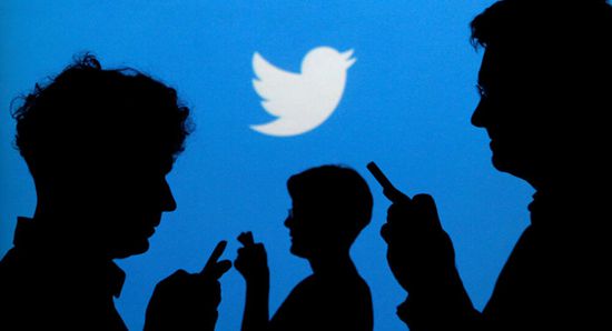 "تويتر" يوقف عرض شجرة المحادثات والردود المتسلسلة