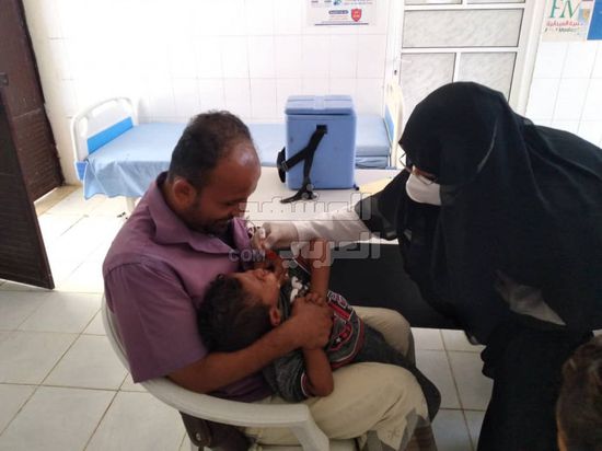 تحصين أطفال خنفر ضد شلل الأطفال