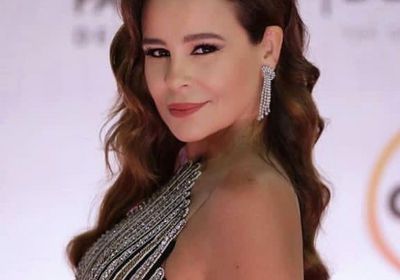 كارول سماحة تشيد بأداء إلهام شاهين في "حظر تجول"