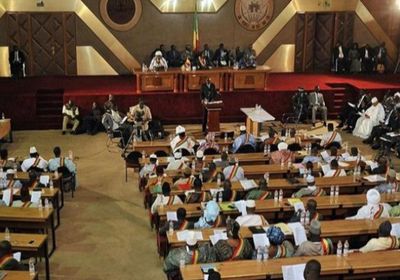 البرلمان المالي يعقد أول جلسة بعد الانتقال للحكم المدني