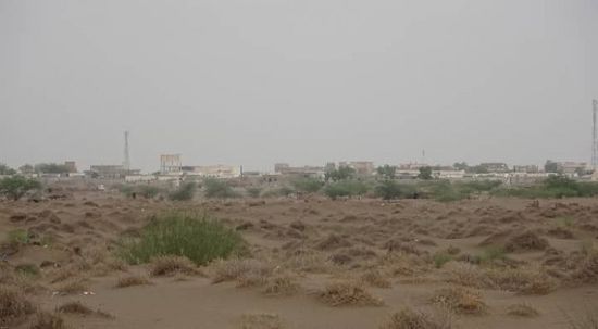 مليشيا الحوثي تُحاصر سكان التحيتا بنيران أسلحتها