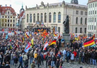 مئات الأشخاص يحتجون في ألمانيا ضد إجراءات كورونا