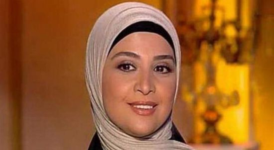 لأول مرة.. حنان ترك تخبز مع ابنتيها من داخل منزلها (فيديو)