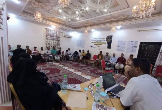 "انتقالي حضرموت" يتبنى تعزيز الخبرات السياسية لقيادات جنوبية