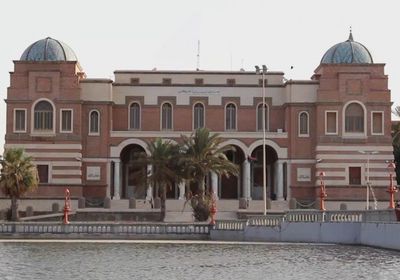 مصرف ليبيا المركزي يناقش مشاكل اقتصادية مهمة