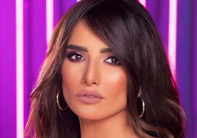 للمرة الثانية.. زينة تحرج مراسلًا بسبب أولادها (فيديو)